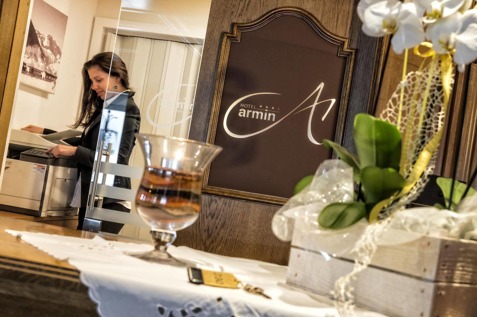 Hotel Armin เซลวาดีวัลการ์เดนา ภายนอก รูปภาพ